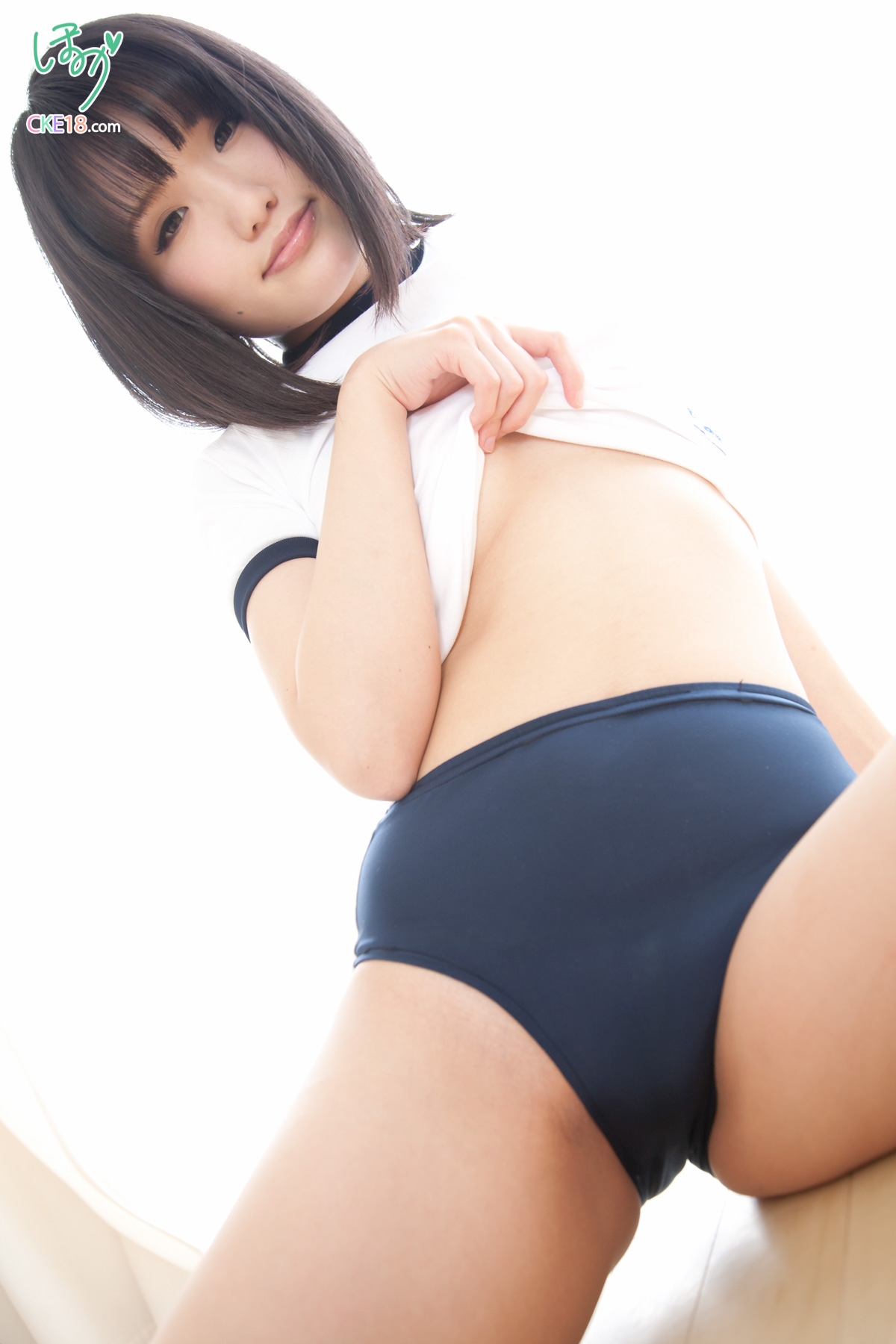 Girl In Gym Shorts Porn - Japanese teen cutie Honoka gets sassy in her gym shorts ...